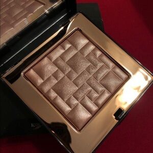 Bobbi Brown Telluride